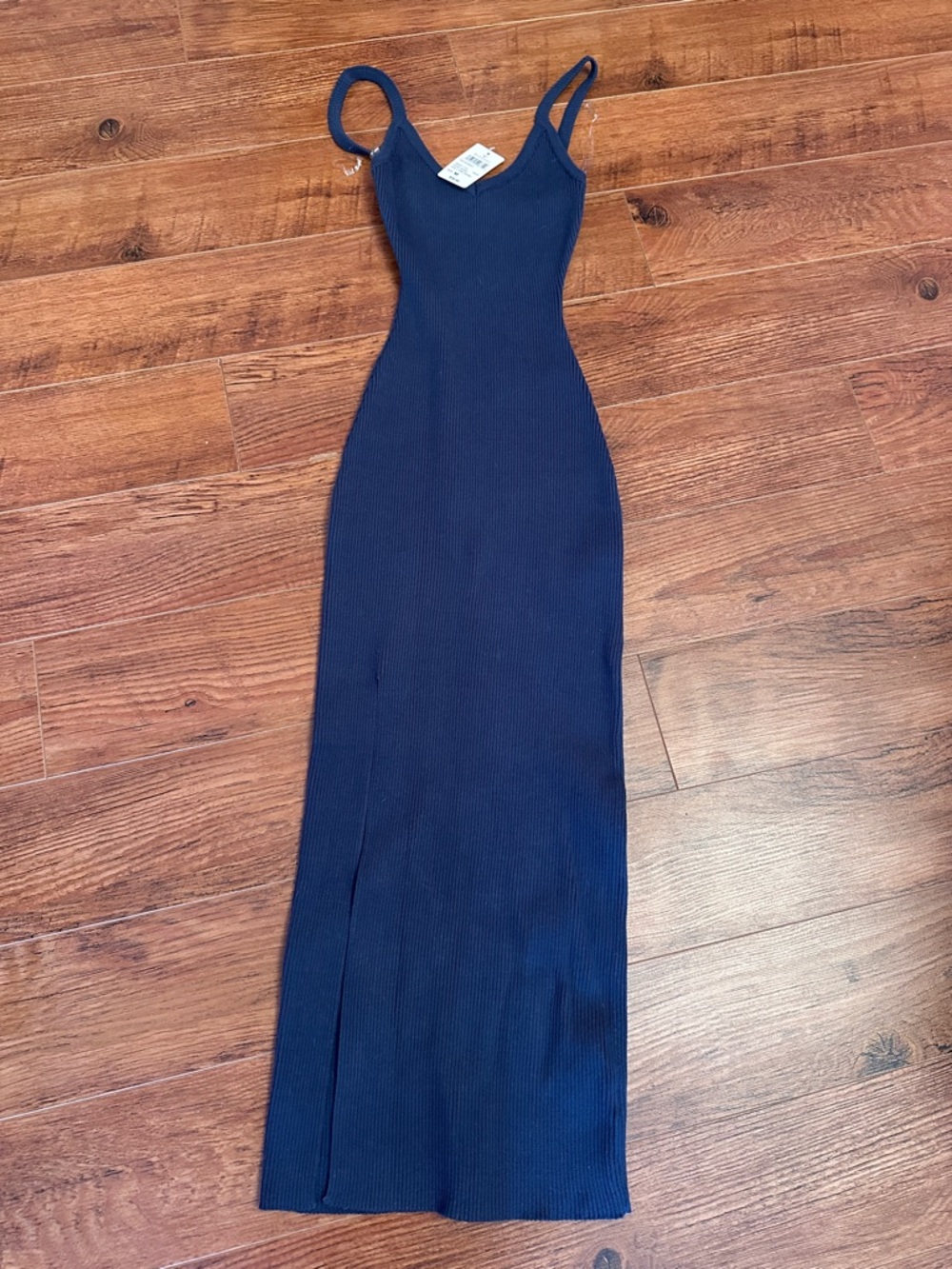 NWT Sleeveless Navy Ribbed Maxi Dress